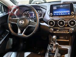 نیسان سێنترا